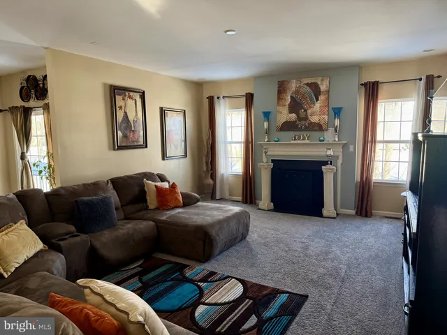 $4,995 | 1037 Suffolk Drive, Williamstown, NJ 08094