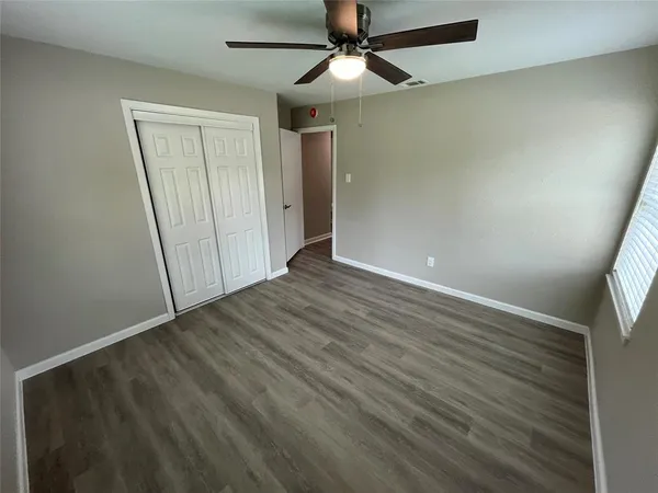 $1,700 | 405 Highcrest Drive, Dallas, TX 75232