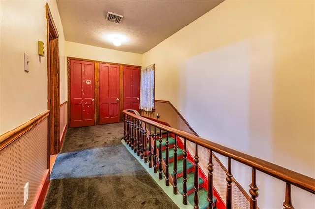 $319,000 | 3188 Perry Highway, Clarks Mills, PA 16114