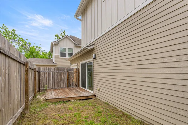 $2,650 | 5006 Baker Street, Unit A, Austin, TX 78721