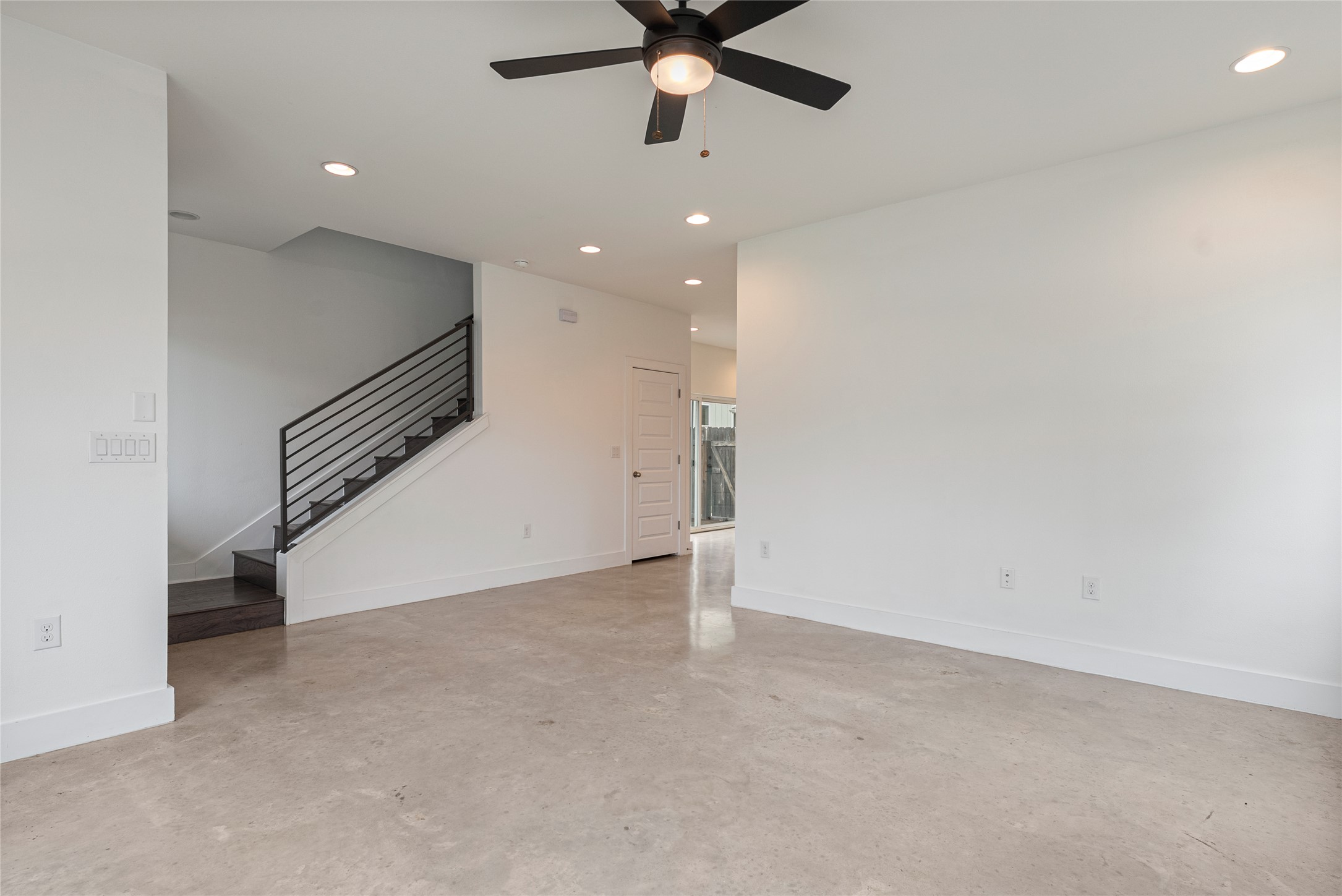 5006 Baker Street, Unit A Austin, TX 78721 - Photo 4 of 16