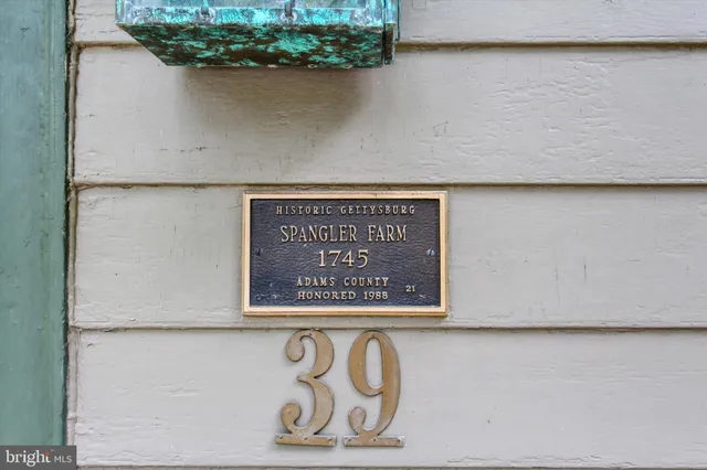 a close up of a sign