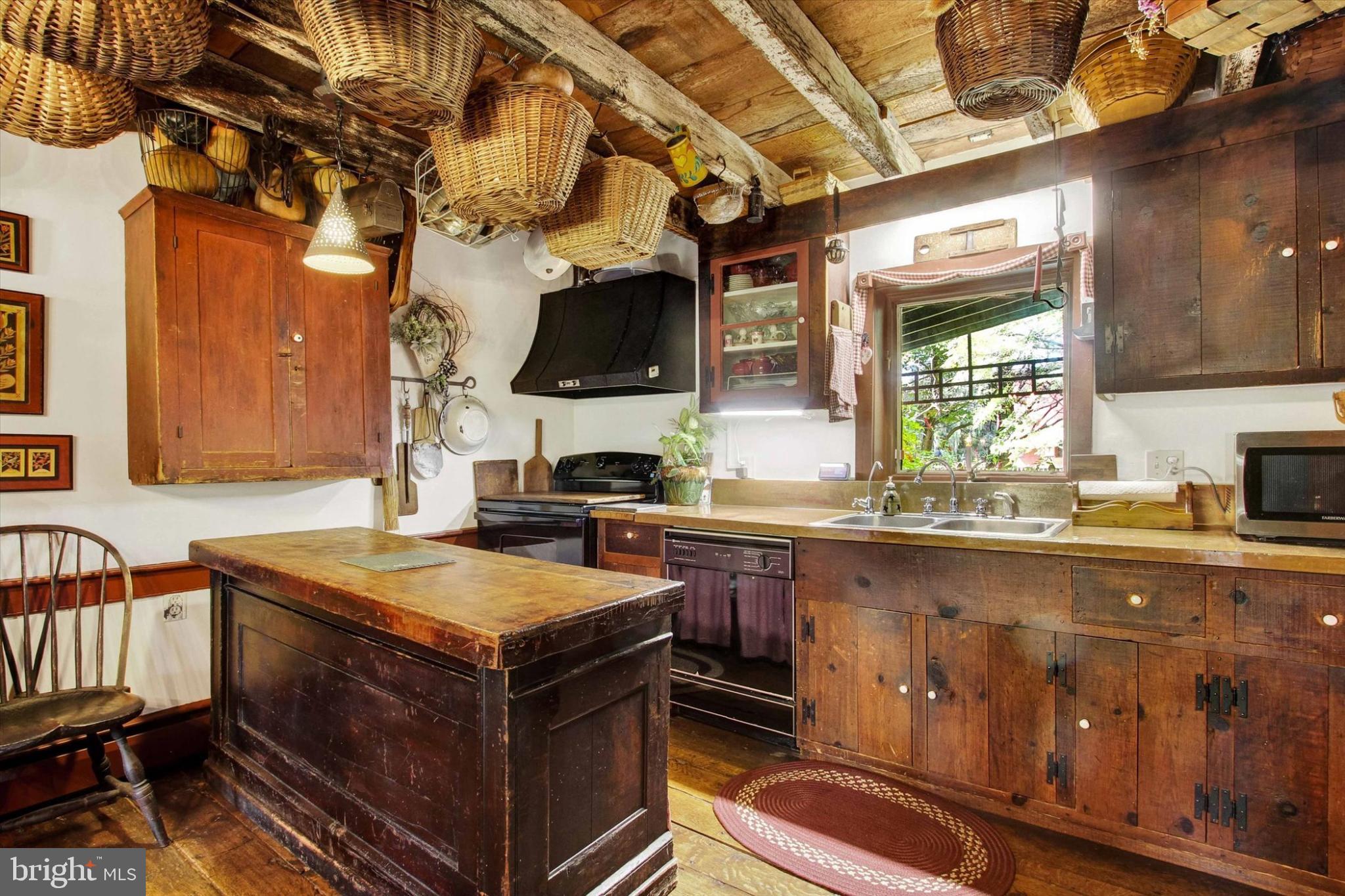 39 Kuhn Fording Road East Berlin, PA 17316 - Photo 34 of 71 Charming rustic kitchen with vintage appeal.