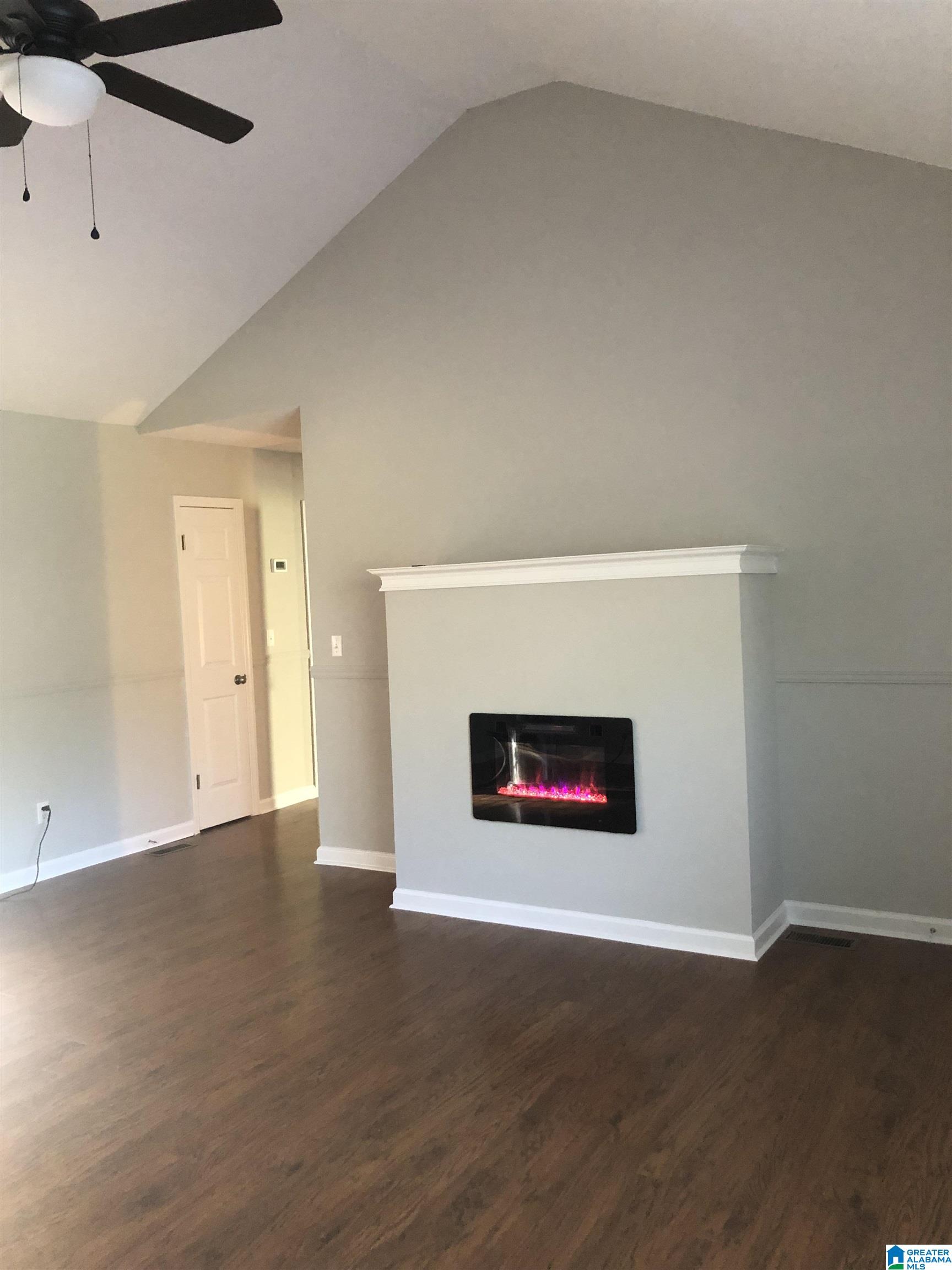 550 Oakhalla Road Hayden, AL 35079 - Photo 3 of 15