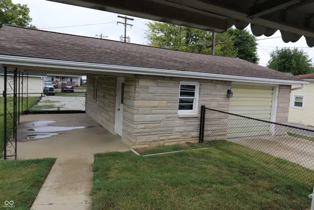 $257,500 | 102 West Bryant Street, Greensburg, IN 47240
