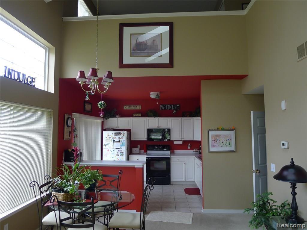 278 Oak Ridge Drive, Unit 88 Pontiac, MI 48341 - Photo 10 of 29