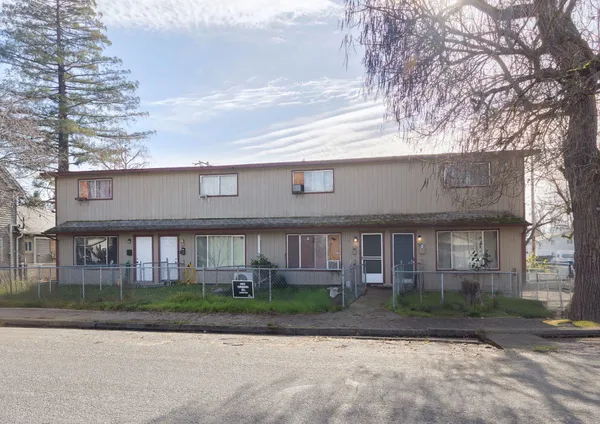 $639,000 | 711 Southwest Burgess Street, Grants Pass, OR 97526