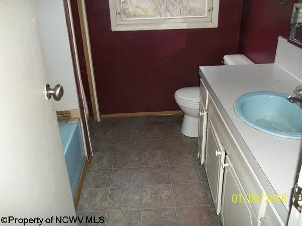 1 Rt Wallace, WV 26448 - Photo 7 of 16 Gallery Image 7