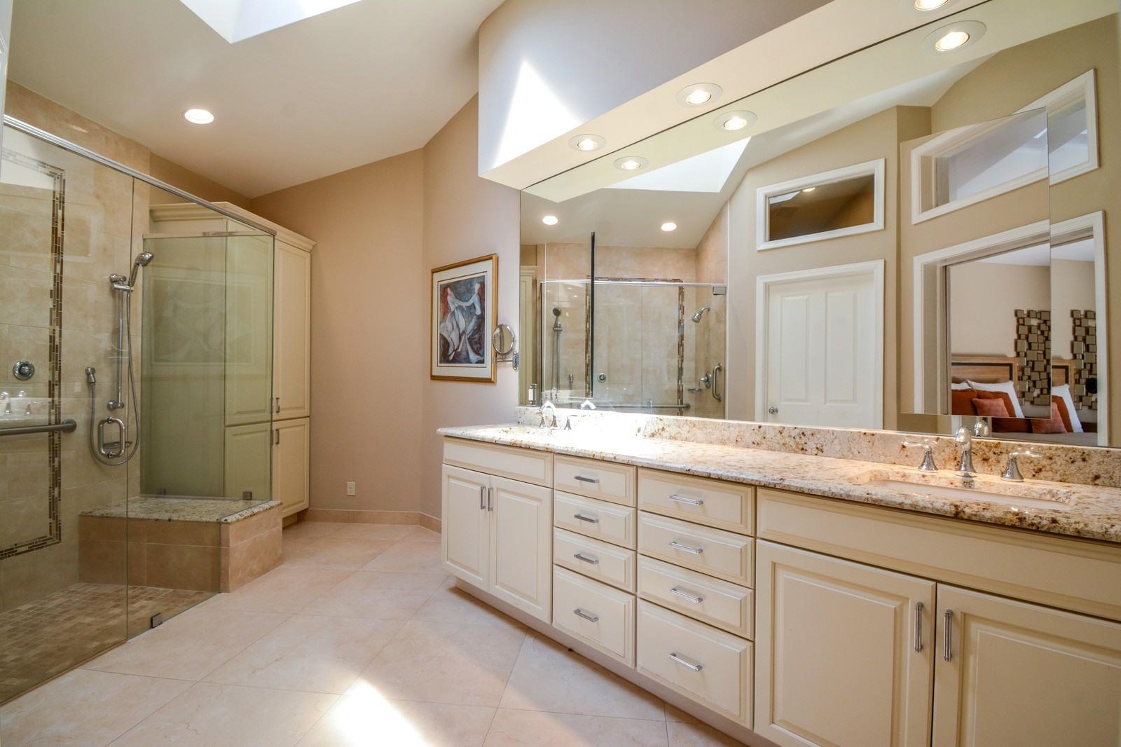 5342 Northwest 26th Circle Boca Raton, FL 33496 - Photo 11 of 20 07_5342NW26thCircle_13_MasterBathroom_Cu