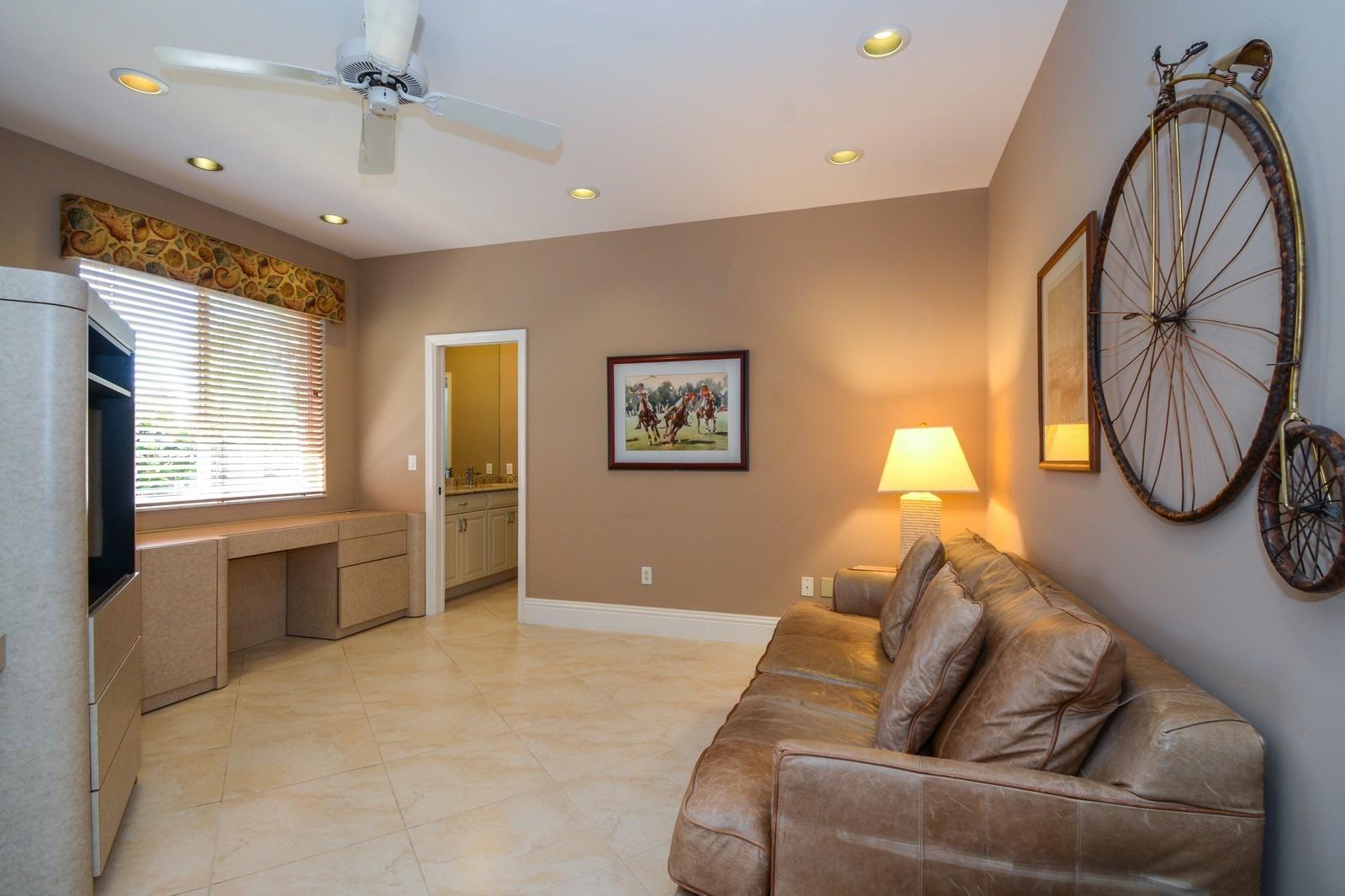 5342 Northwest 26th Circle Boca Raton, FL 33496 - Photo 13 of 20 09_5342NW26thCircle_153_2ndBedroom_Custo