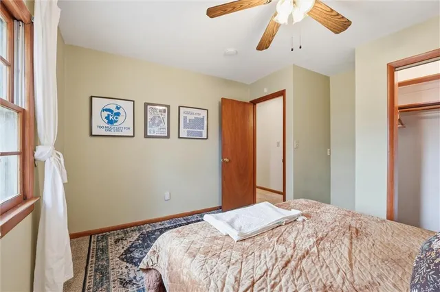 $339,500 | 927 West 78th Street, Kansas City, MO 64114