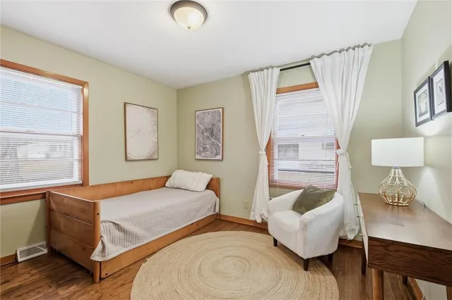 $339,500 | 927 West 78th Street, Kansas City, MO 64114