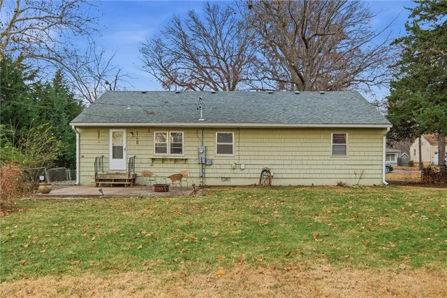 $339,500 | 927 West 78th Street, Kansas City, MO 64114