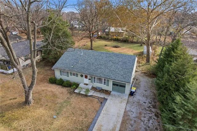 $339,500 | 927 West 78th Street, Kansas City, MO 64114