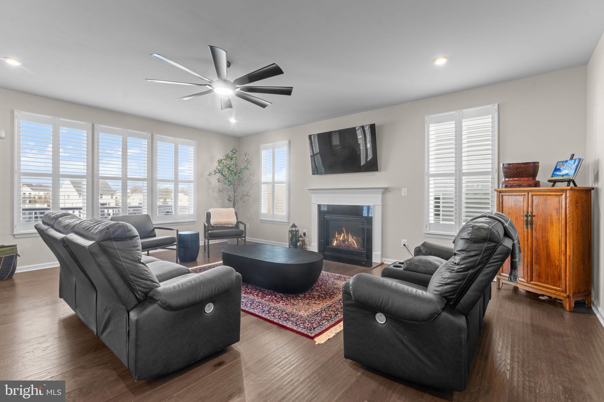 4513 Cotswold Manor Loop Woodbridge, VA 22192 - Photo 16 of 115