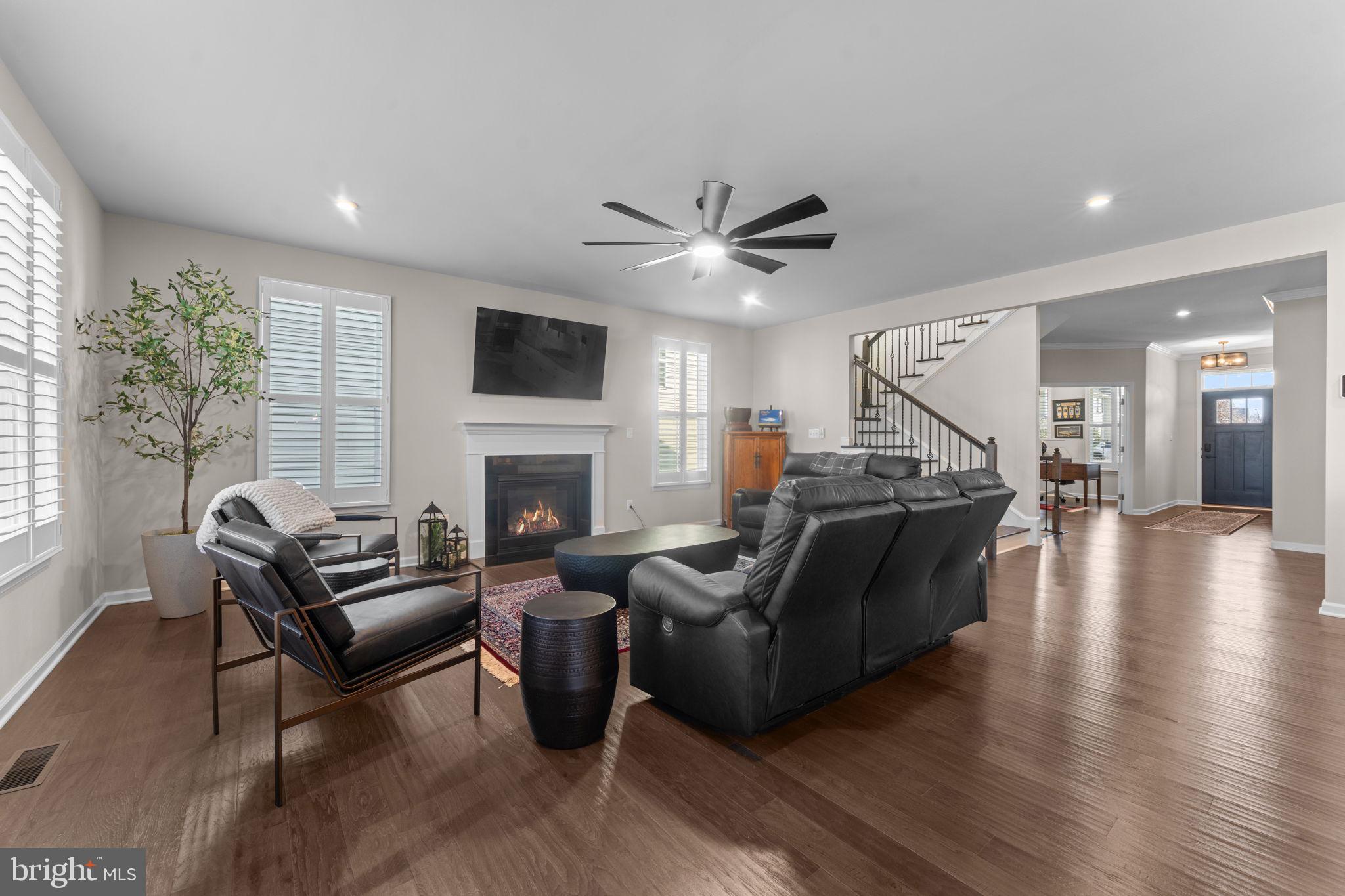 4513 Cotswold Manor Loop Woodbridge, VA 22192 - Photo 17 of 115