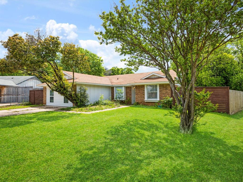 6702 Umphress Road Dallas, TX 75217 - Photo 1 of 1 Welcome home