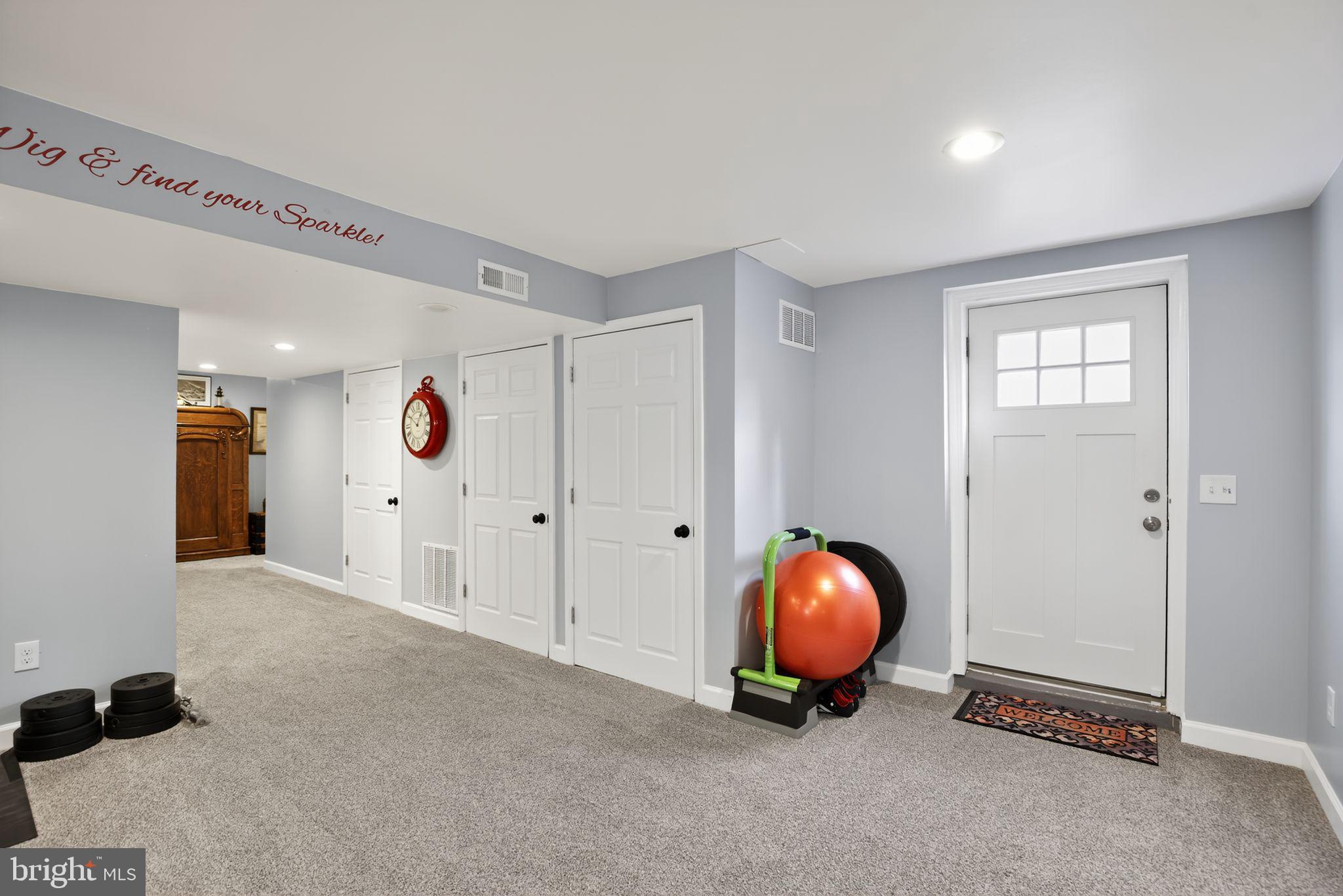 7619 North Point Road Baltimore, MD 21219 - Photo 48 of 61
