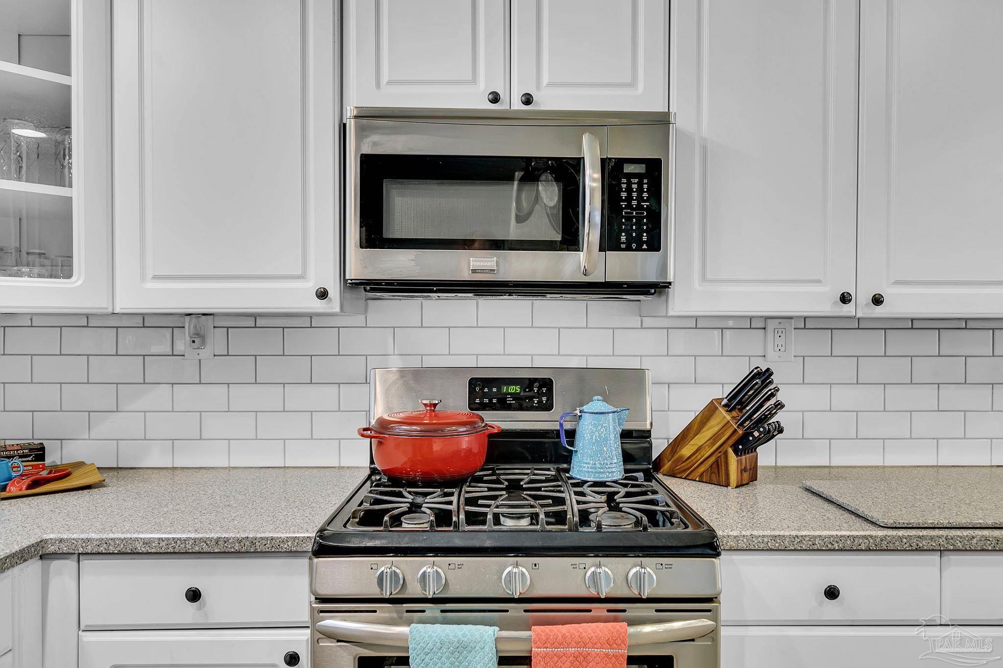 5507 Avon Road Pensacola, FL 32507 - Photo 14 of 45 Gallery Image 14