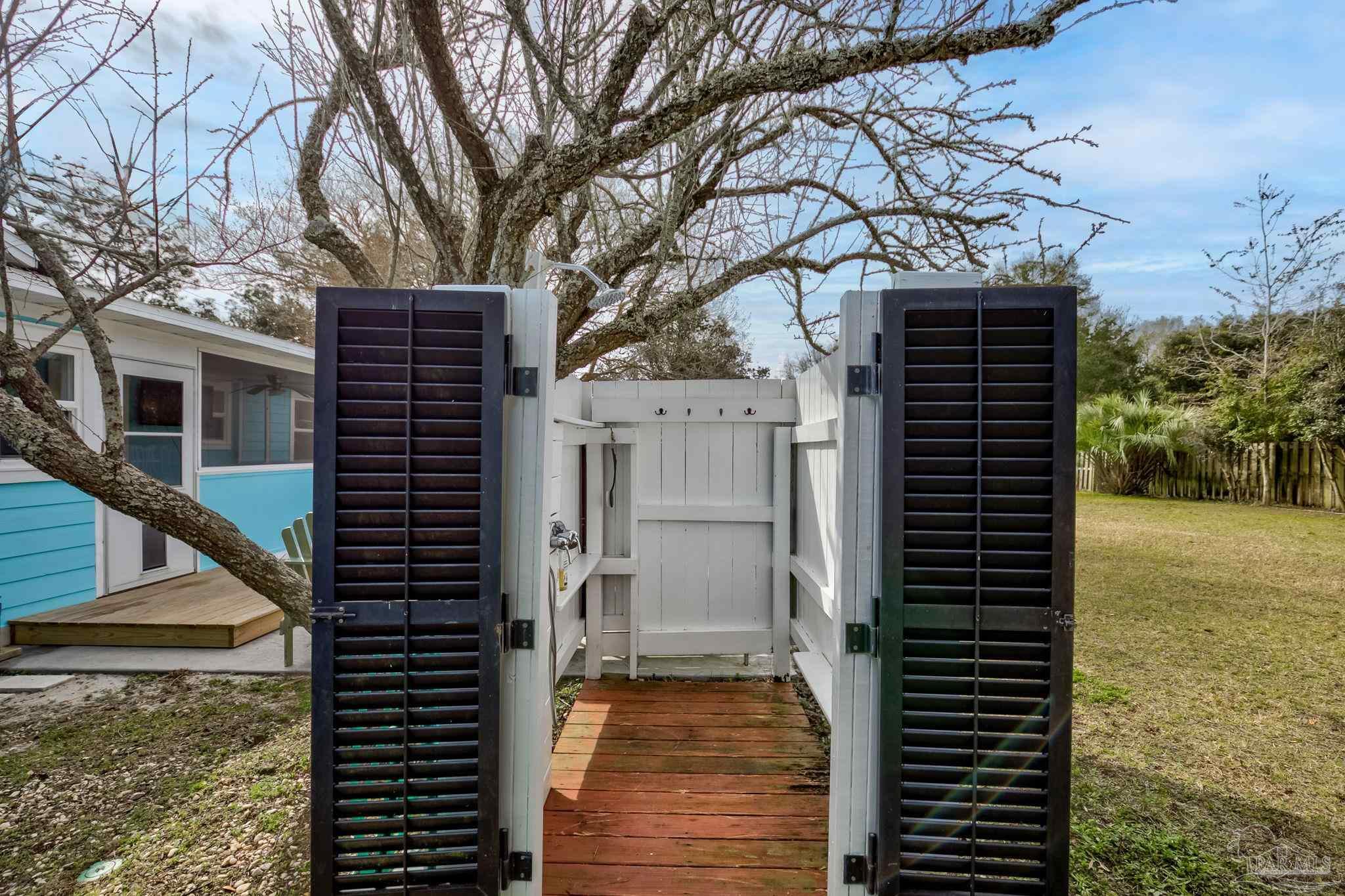 5507 Avon Road Pensacola, FL 32507 - Photo 34 of 45 Gallery Image 34
