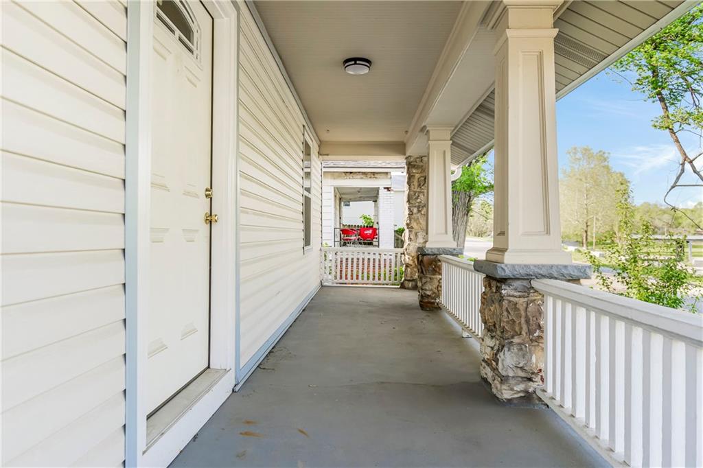 2722 Raytown Road Kansas City, MO 64128 - Photo 3 of 18