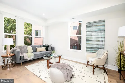 $225,000 | 1421 Spring Road Northwest, Unit 204, Washington, DC 20010