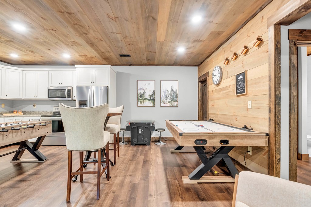 566 High Meadows Drive Morganton, GA 30560 - Photo 24 of 46 a workspace with furniture and window