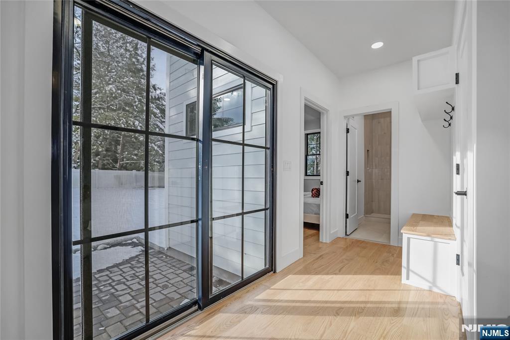 166 Forest Road Glen Rock, NJ 07452 - Photo 14 of 30