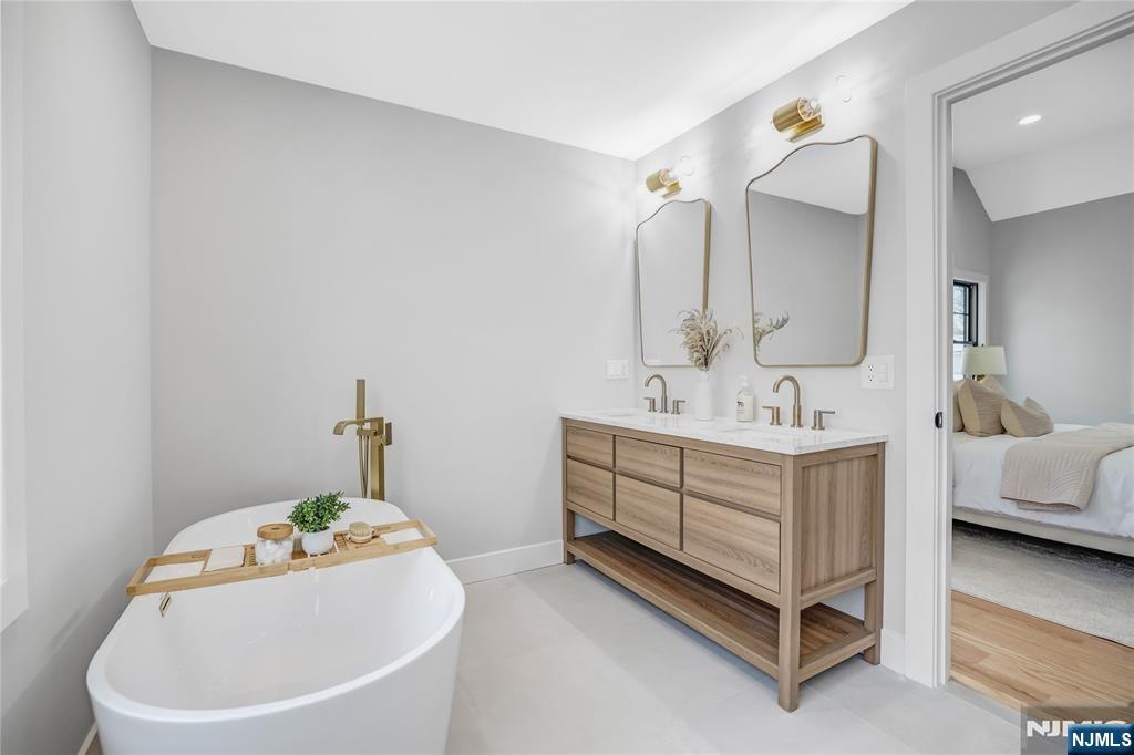 166 Forest Road Glen Rock, NJ 07452 - Photo 18 of 30