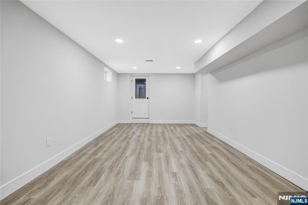 166 Forest Road Glen Rock, NJ 07452 - Photo 29 of 30