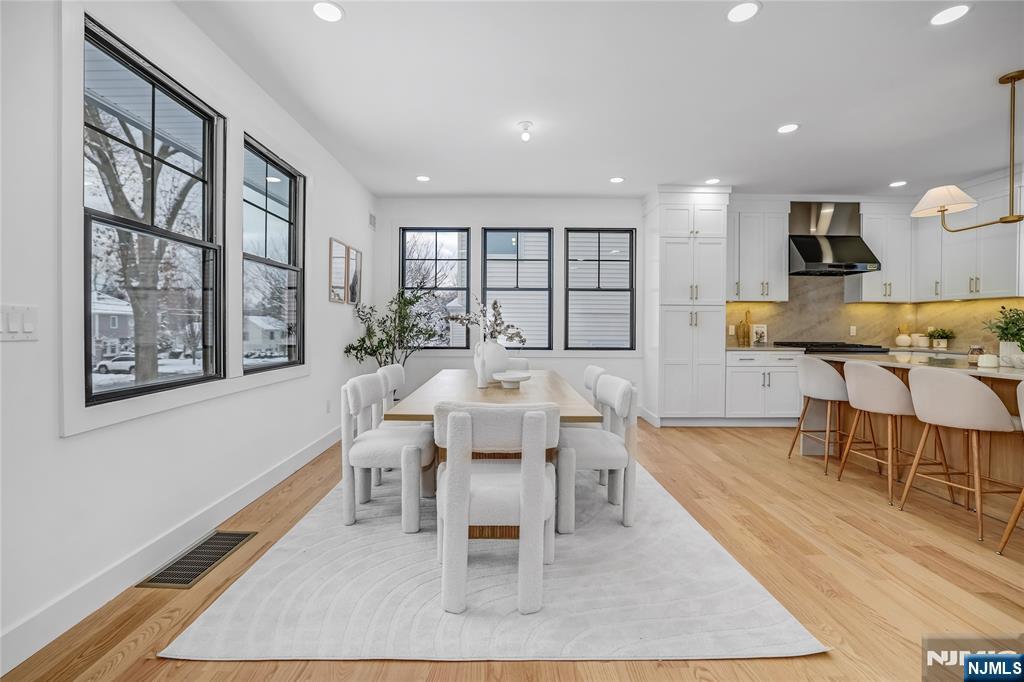 166 Forest Road Glen Rock, NJ 07452 - Photo 3 of 30