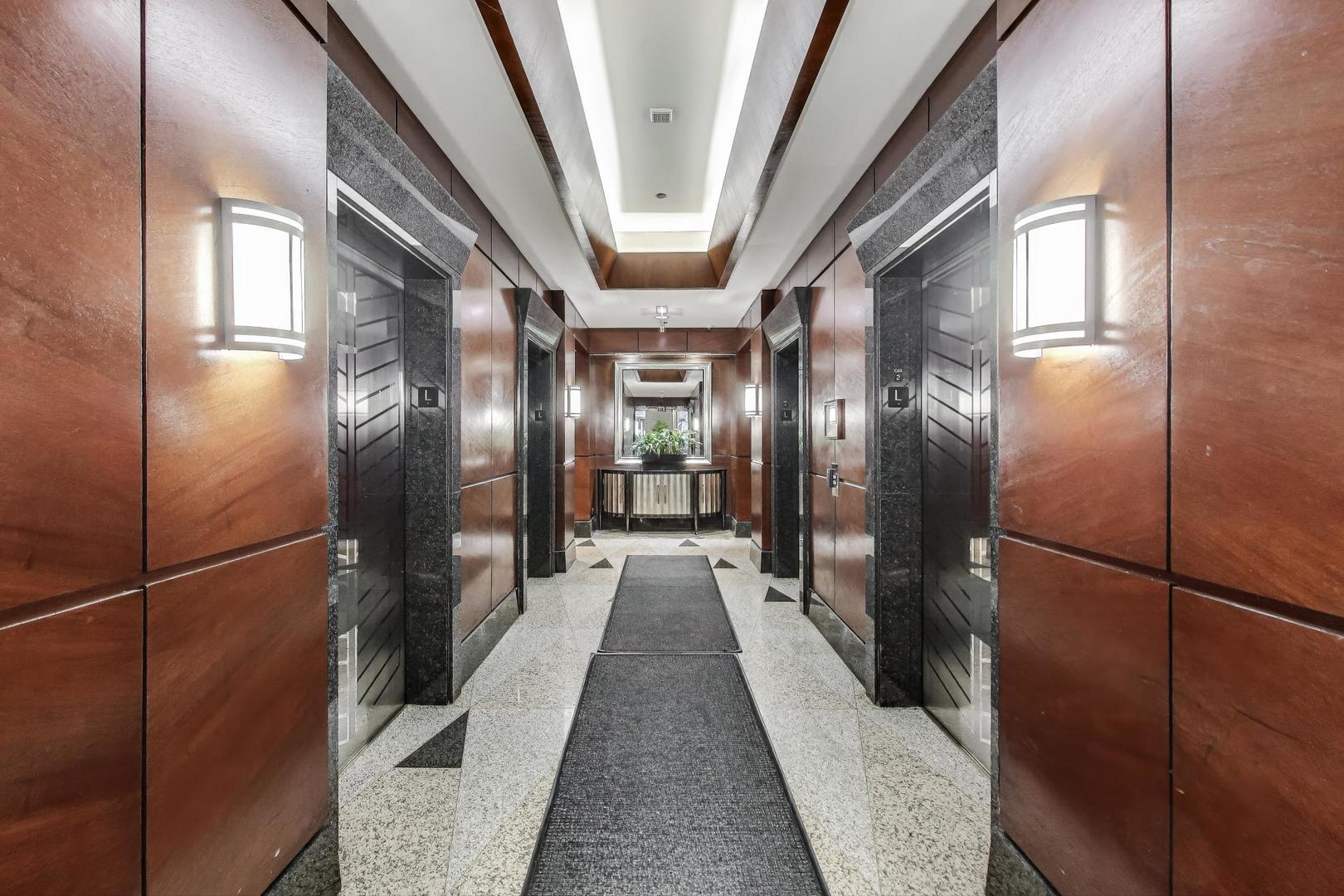 440 North Wabash Avenue, Unit 1605 Chicago, IL 60611 - Photo 10 of 53 a view of gallery