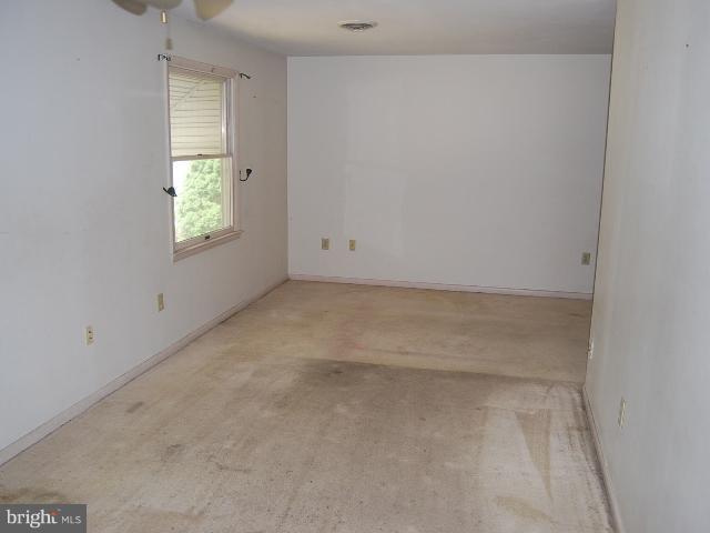 4933 Temple Hill Road Temple Hills, MD 20748 - Photo 18 of 30 dining room