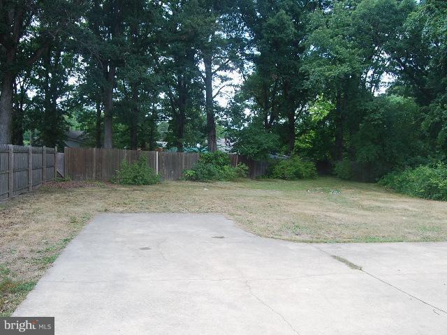 4933 Temple Hill Road Temple Hills, MD 20748 - Photo 21 of 30 Exterior (Rear)