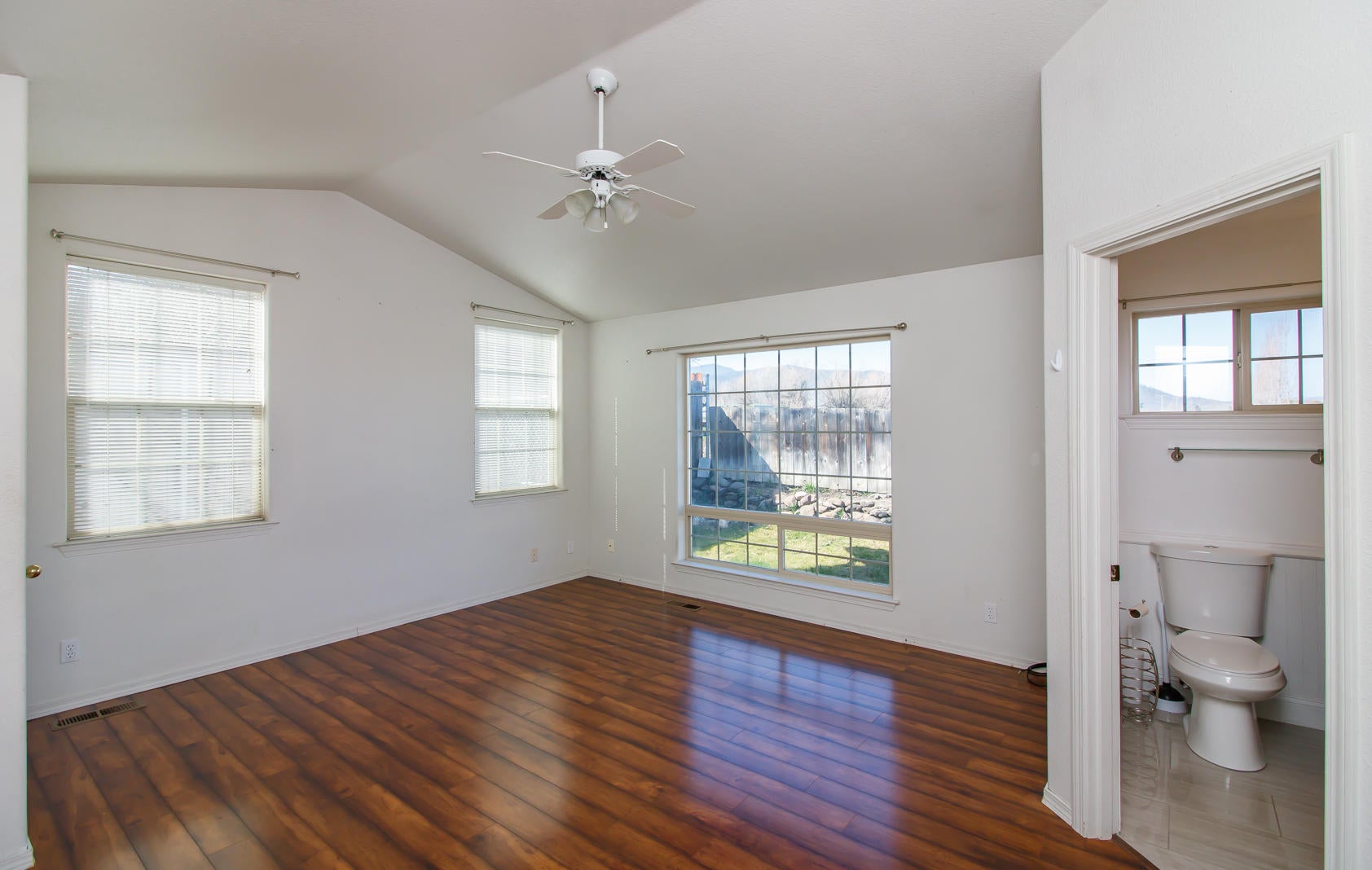 125 Arnos Road Talent, OR 97540 - Photo 7 of 17 Master Bedroom