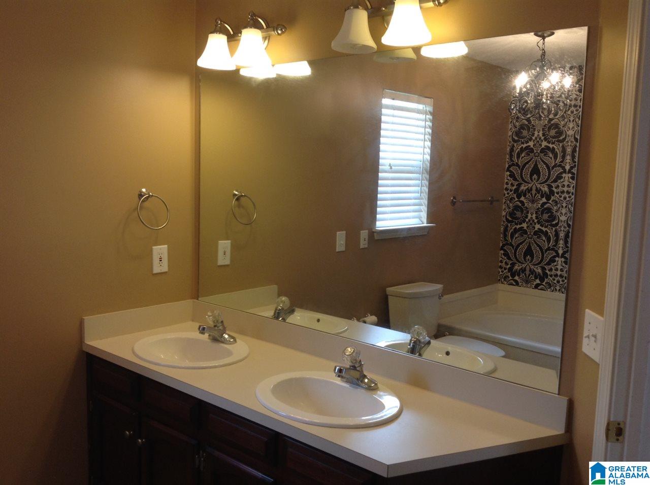 116 Lake Terrace Alabaster, AL 35007 - Photo 11 of 13
