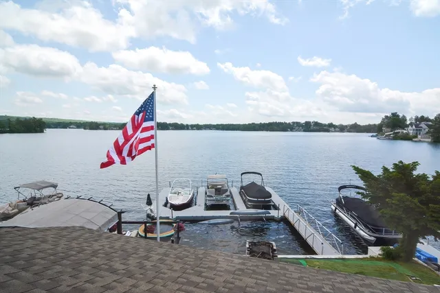 $1,299,999 | 2 South Point Road, Webster, MA 01570