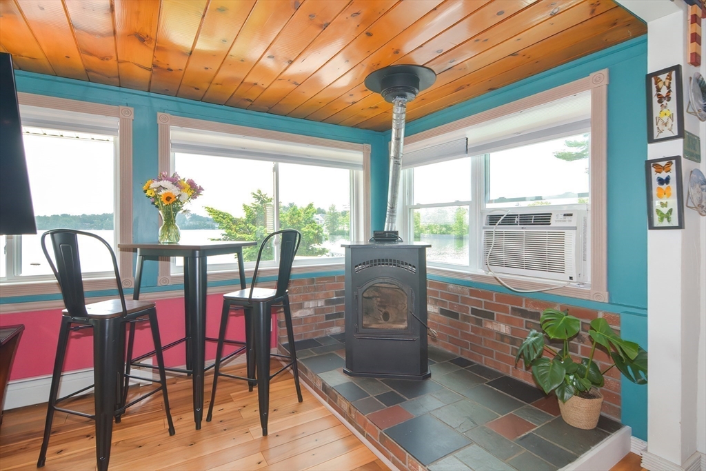 2 South Point Road Webster, MA 01570 - Photo 22 of 42