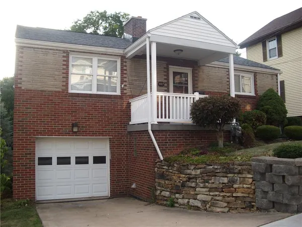 $220,000 | 407 Greenside Avenue, Canonsburg, PA 15317
