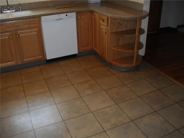$220,000 | 407 Greenside Avenue, Canonsburg, PA 15317