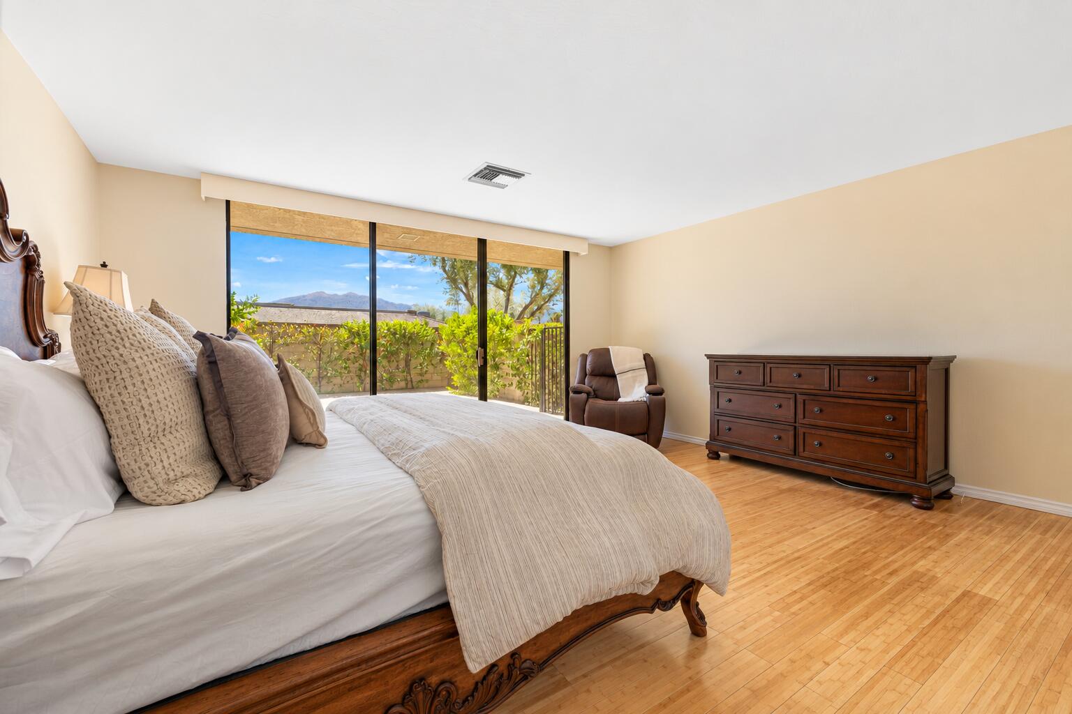 1 Rutgers Court Rancho Mirage, CA 92270 - Photo 22 of 39 Guest Room 1