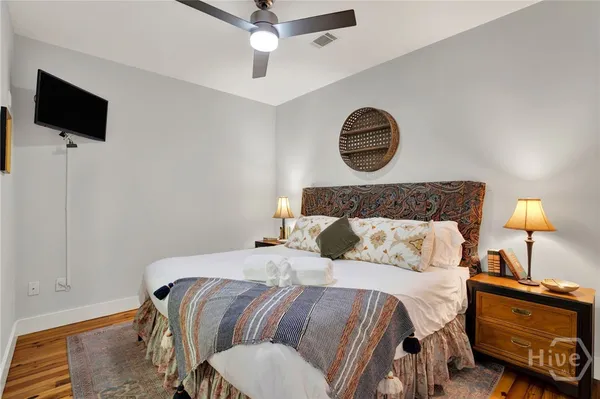 $400,000 | 310 West Broughton Street, Unit 3002, Savannah, GA 31401