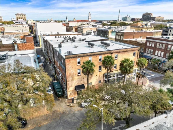 $400,000 | 310 West Broughton Street, Unit 3002, Savannah, GA 31401