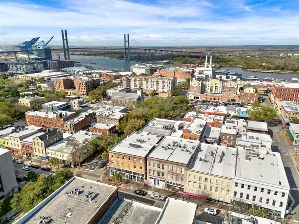 $400,000 | 310 West Broughton Street, Unit 3002, Savannah, GA 31401