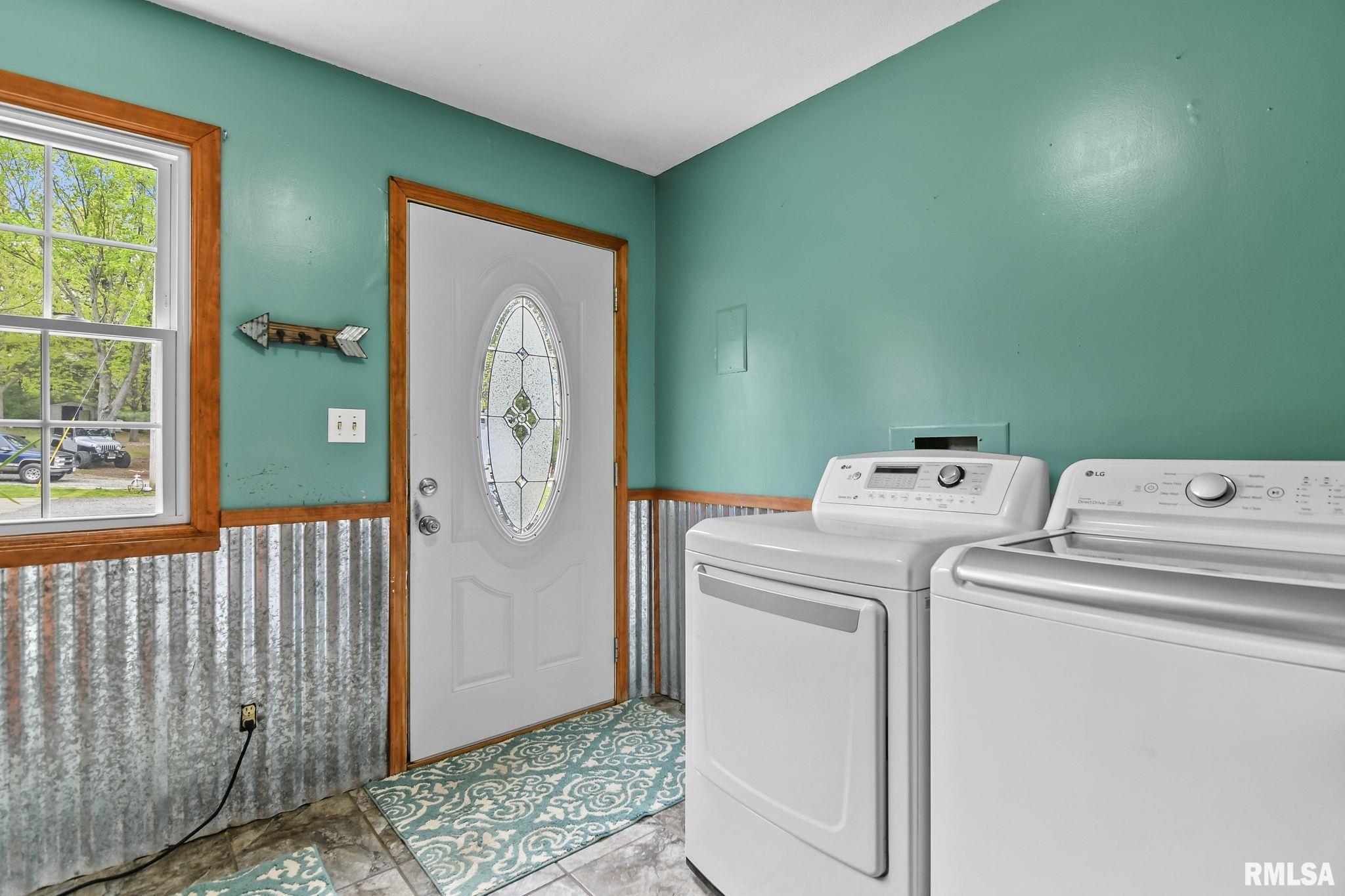 5298 South Williamsville Road Sherman, IL 62684 - Photo 31 of 52 Gallery Image 31