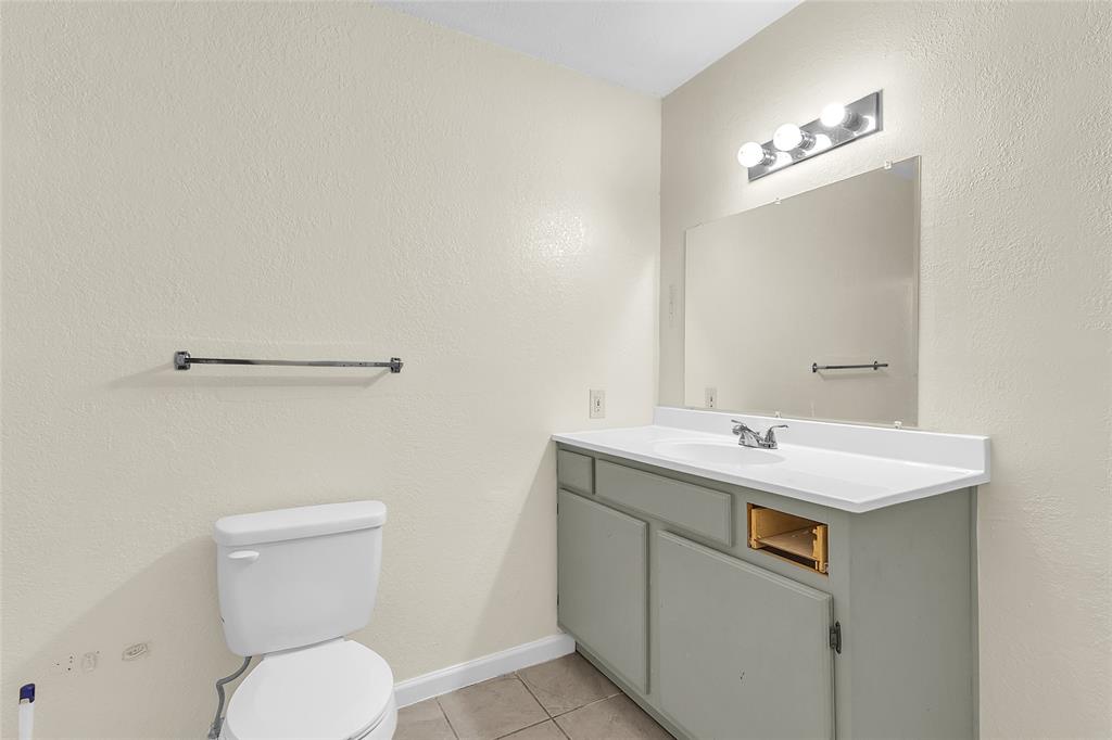 211 West Trinity Street, Unit D Forney, TX 75126 - Photo 15 of 15