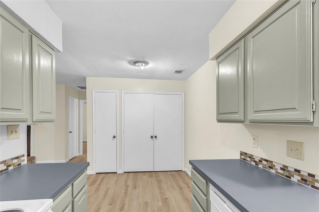 211 West Trinity Street, Unit D Forney, TX 75126 - Photo 9 of 15