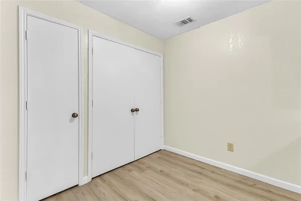 $1,200 | 211 West Trinity Street, Unit D, Forney, TX 75126