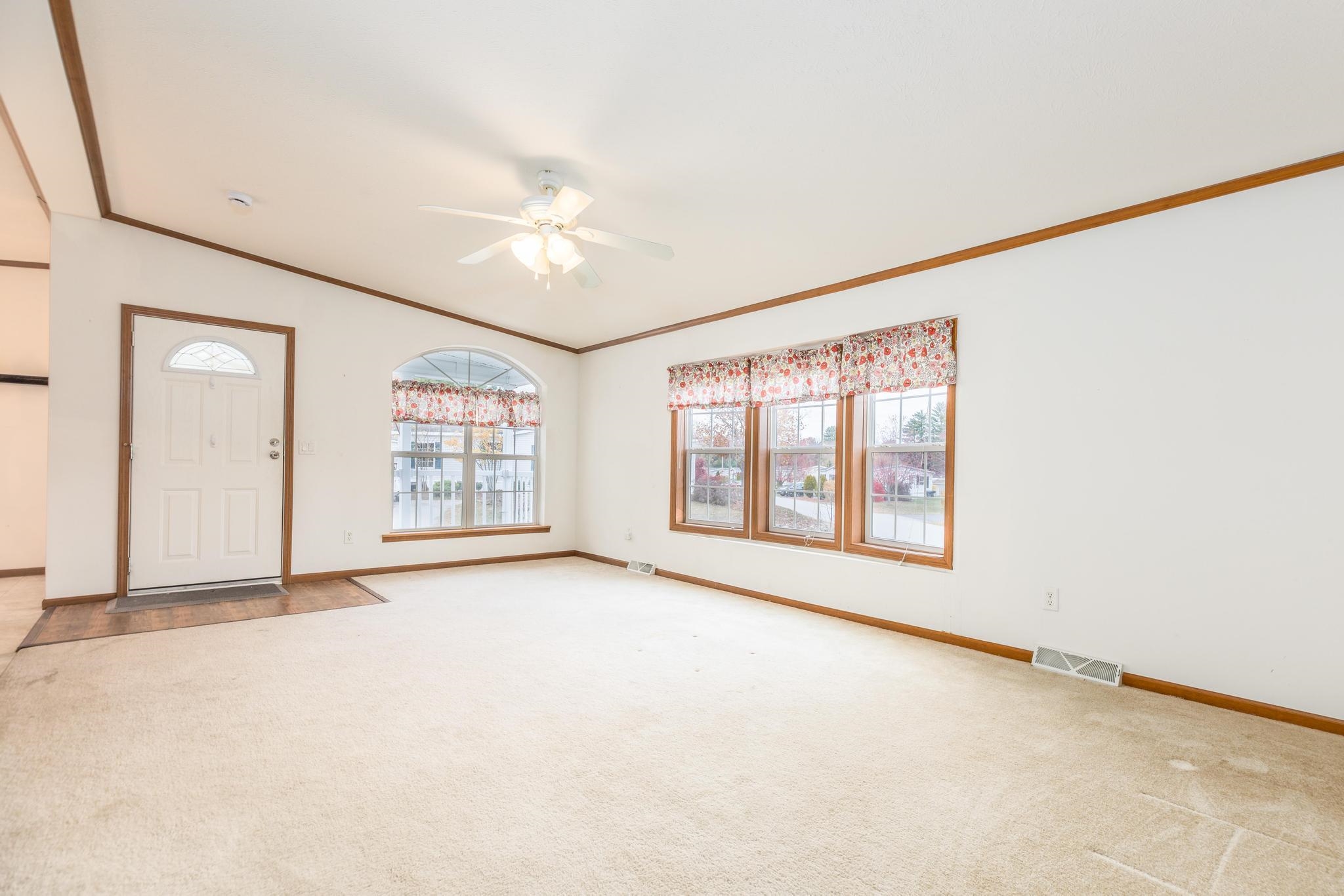 74 Seneca Street Rochester, NH 03867 - Photo 12 of 27