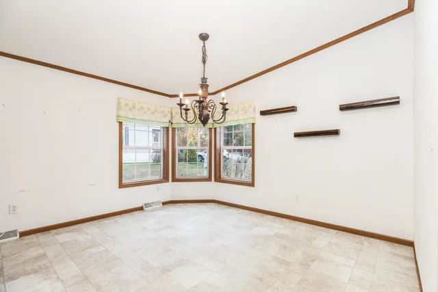 $179,900 | 74 Seneca Street, Rochester, NH 03867